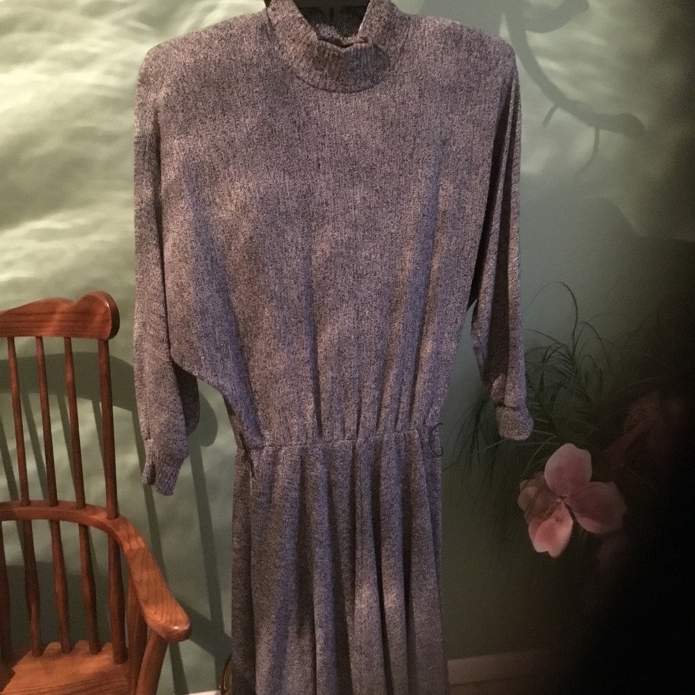 Ladies Vintage Heather Grey Knit Maxi Dress by Dawn Joy - Sz 3 - EUC